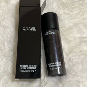 NIB Mac pre+prime moisture infusion serum hydrant 50ml/1.7floz
